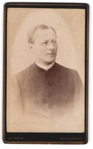 Fotografie H. Weis, Memmingen, Porträt eines Mannes