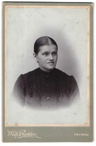 Fotografie Wilh. Richter, Tachau, Bahnhofstrasse 33, Porträt einer Frau