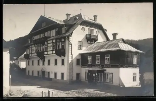 AK Puchenstuben, Hotel Burger Zum Trefflingfall