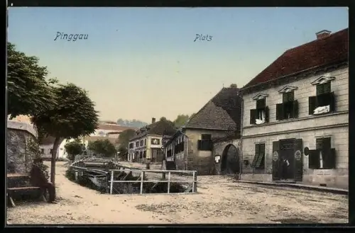 AK Pinggau, Häuserpartie am Platz