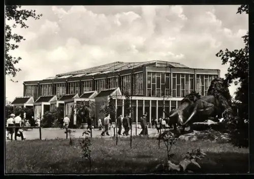 AK Berlin, Aussenansicht des Alfred-Brehm-Hauses im Tierpark