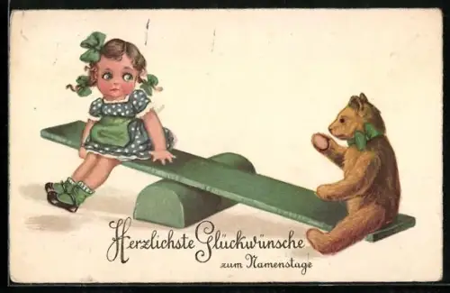 AK Kind mit grünen Schleifen im Haar sitzt mit einem Teddy auf einer Schaukel