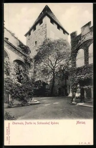 AK Meran-Obermais, Partie im Schlosshof Rubein