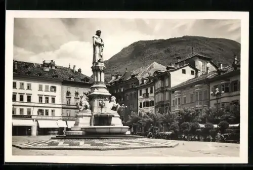 AK Bolzano, Monumento Walter