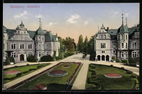AK Bückeburg, Blick in den Schlosshof
