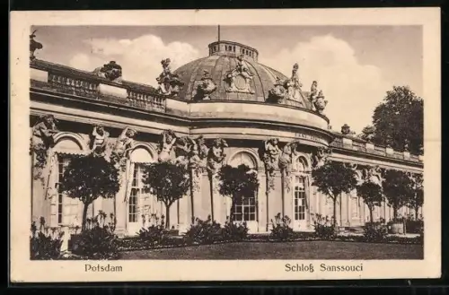 AK Potsdam, Schloss Sanssouci mit Gartenanlagen