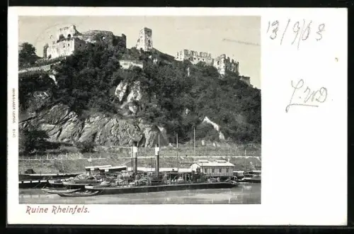 AK Sankt Goar, Blick zur Ruine Rheinfels, Dampfer an der Anlegestelle
