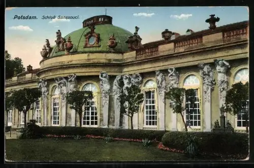 AK Potsdam, Schloss Sanssouci, Partie im Garten