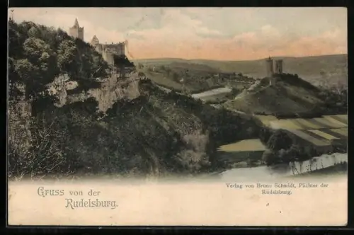 AK Rudelsburg, Seitenansicht mit anliegendem Wald und Talblick