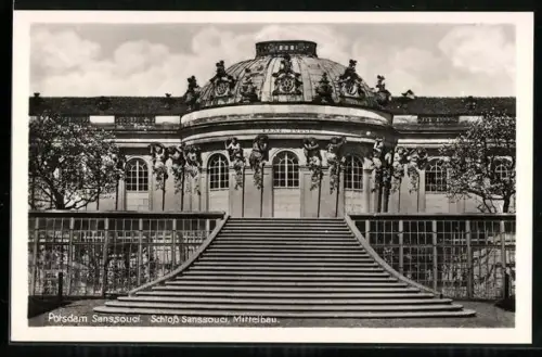 AK Potsdam, Mittelbau des Schlosses Sanssouci
