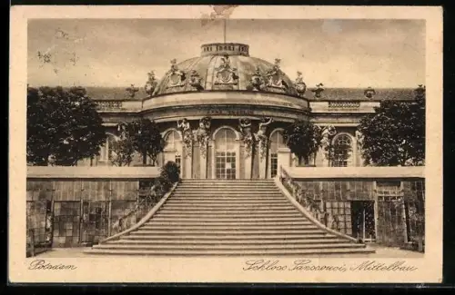 AK Potsdam, Mittelbau vom Schloss Sanssouci
