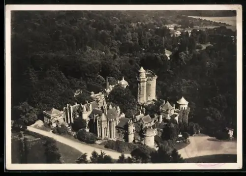 AK Löwenburg bei Wilhelmshöhe, Flugbild
