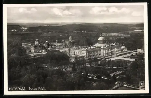 AK Potsdam, Neues Palais aus der Vogelschau
