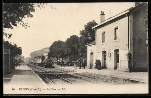 AK Esvres /I.-et-L., La Gare