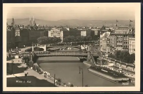 AK Wien, Kai mit Brücken und Stadtpanorama