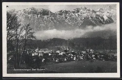 AK Bad Goisern /Salzkammergut, Panorama mit Kirche und Gebirgskulisse