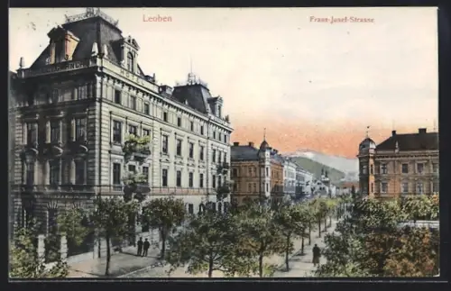 AK Leoben, Passanten in der Franz-Josef-Strasse