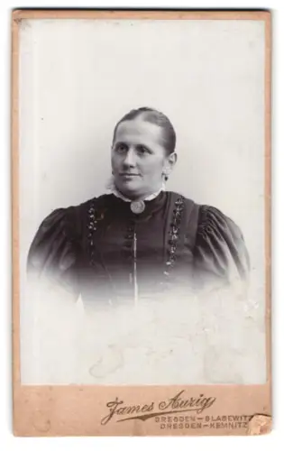 Fotografie James Aurig, Dresden, Blasewitz, Porträt einer Frau