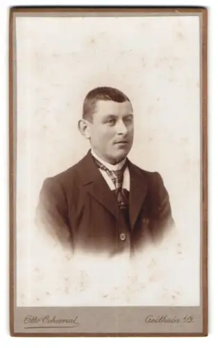 Fotografie Otto Ochernal, Geithain i. S., Porträt eines Mannes