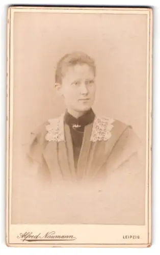 Fotografie Alfred Naumann, Leipzig, Dorotheenstrasse, Porträt einer Dame