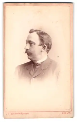 Fotografie J.C. Schaarwächter, Berlin, Leipziger-Str. 130, Porträt eines Mannes im Profil