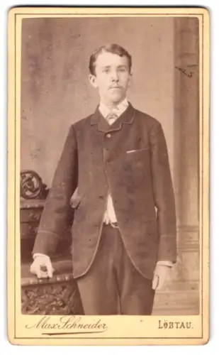 Fotografie Max Schneider, Löbtau, Wilsdruffstrasse 47, Porträt eines jungen Mannes