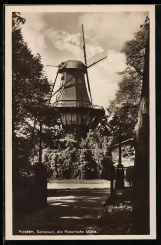 AK Potsdam, Schloss Sanssouci, die historische Mühle