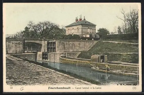 AK Fourchambault, Canal latéral à la Loire avec maison et pont en arrière-plan