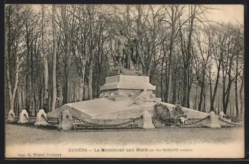 AK Nevers, Le Monument aux Morts par Alex Marquet, sculpteur