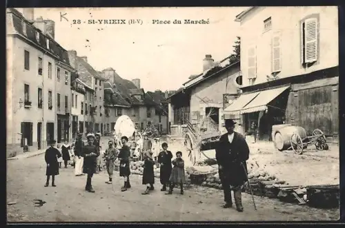 AK St-Yrieix /H.-V., Place du Marché animée avec des habitants et des charrettes