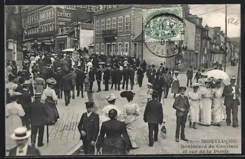 AK Montlucon, Boulevard de Courtais et rue de la Presle avec foule animée