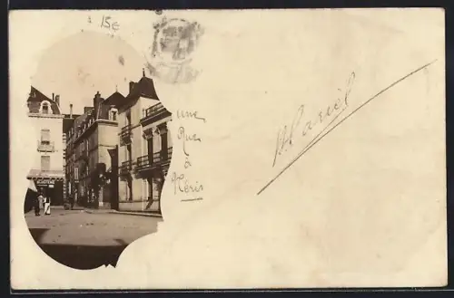 AK Néris-les-Bains, Une rue animée de la ville