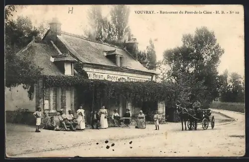 AK Vouvray, Restaurant du Pont-de-la-Cisse avec charrette et villageois devant l`entrée