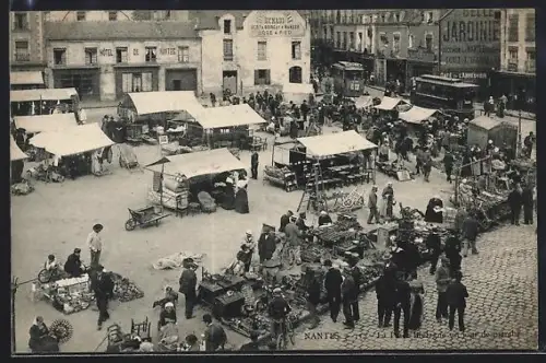 AK Nantes, Scène animée du marché avec tramway et foule sur la place