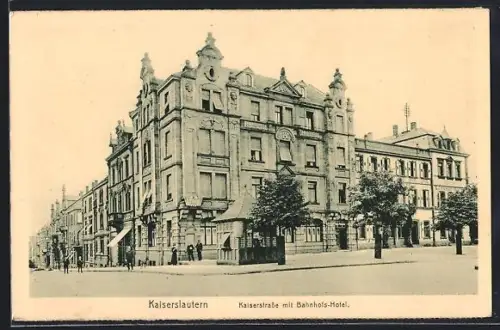 AK Kaiserslautern, Kaiserstrasse mit Bahnhofs-Hotel