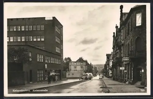 AK Kaiserslautern, Kaiserstrasse mit Cafe und Zigarrengeschäft