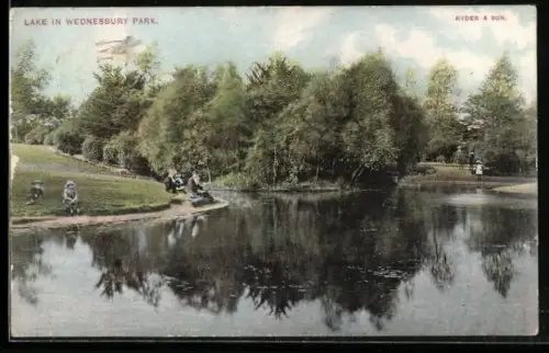 AK Wednesbury, Lake in Wednesbury Park