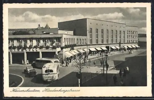 AK Kaiserslautern, Hindenburgstrasse mit Restaurant Stadtkaffee und Bussen
