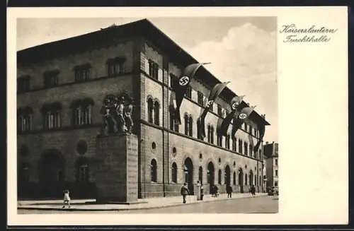 AK Kaiserslautern, Fruchthalle mit -Fahnen