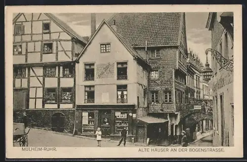 AK Mülheim-Ruhr, Alte Häuser an der Bogenstrasse