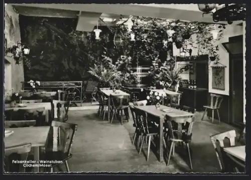 AK Cochem /Mosel, Gasthaus Felsenkeller, Innenansicht