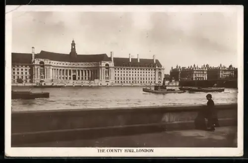 AK London, The County Hall