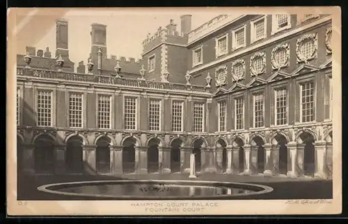 AK Hampton, Court Palace, Fountain Court