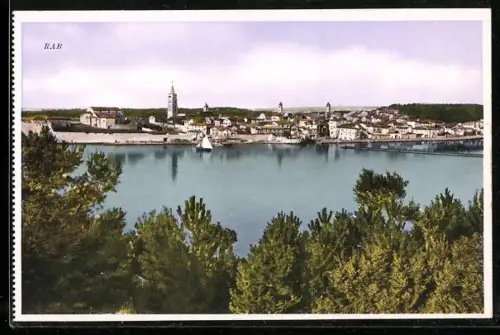AK Rab, Blick über das Meer auf die Stadt