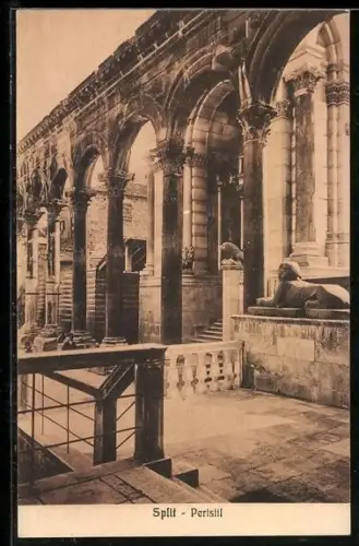 AK Split, Peristil