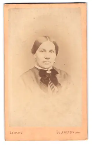 Fotografie Eulenstein, Leipzig, Zeitzer Strasse 34, Porträt einer Dame