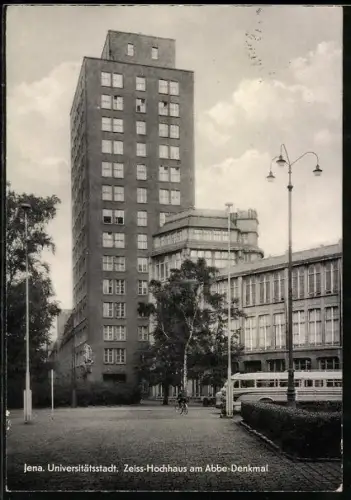 AK Jena, Zeiss-Hochhaus am Abbe-Denkmal mit Grünanlagen