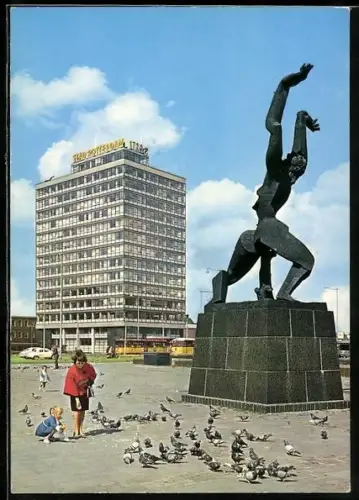 AK Rotterdam, Monument Mei 1940, Verwoeste stad, O. Zadkine