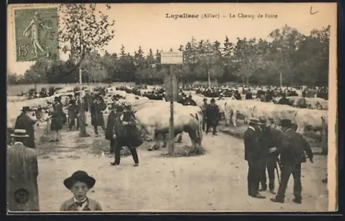 AK Lapalisse /Allier, Le Champ de Foire