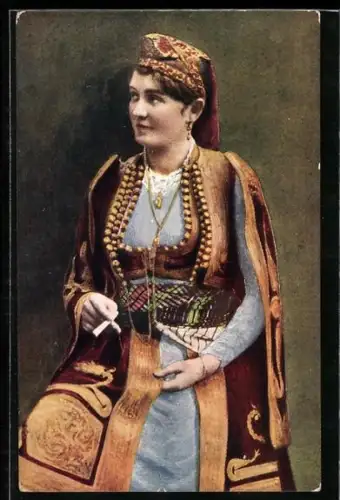 AK Dame in Trachten aus Bosnien & Hercegovina